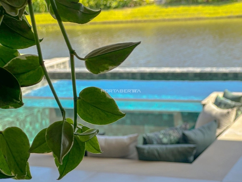 Sobrado beira lago, mobiliado e decorado, condomínio Enseada: 30ª foto da galeria de imagens do imóvel