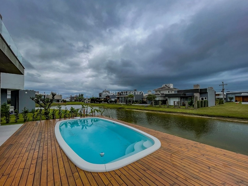Casa com 04 suítes no condomínio Riviera em Xangri-lá RS: 18ª foto da galeria de imagens do imóvel