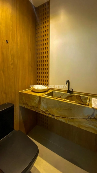 Sobrado beira lago, mobiliado e decorado, condomínio Enseada.: 10ª foto da galeria de imagens do imóvel