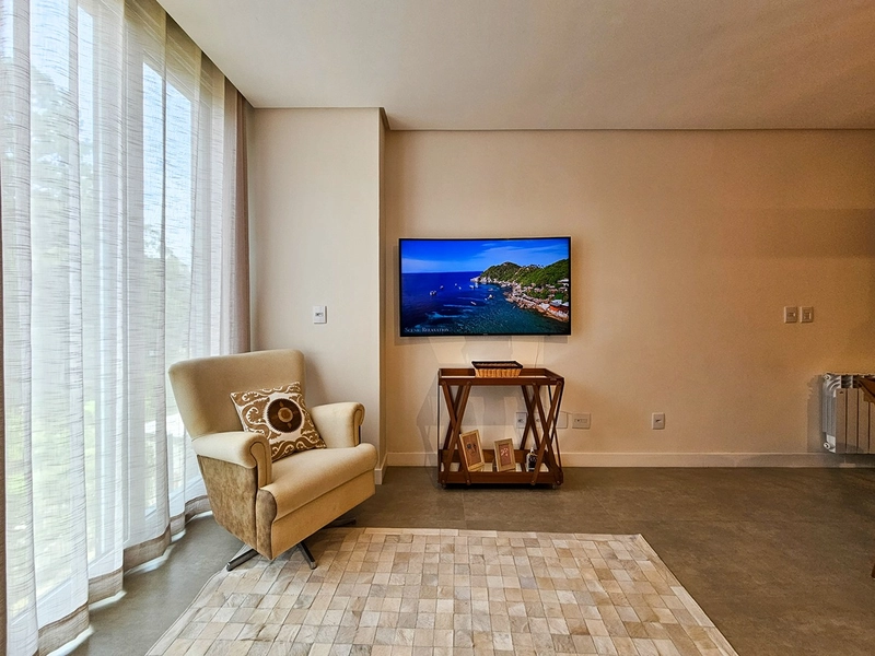 Apartamento mobiliado de 2 suítes no bairro Bavária: 3ª foto da galeria de imagens do imóvel