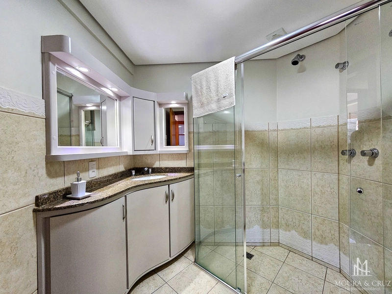 Apartamento 3 quartos mobiliado no Centro de Gramado: 13ª foto da galeria de imagens do imóvel