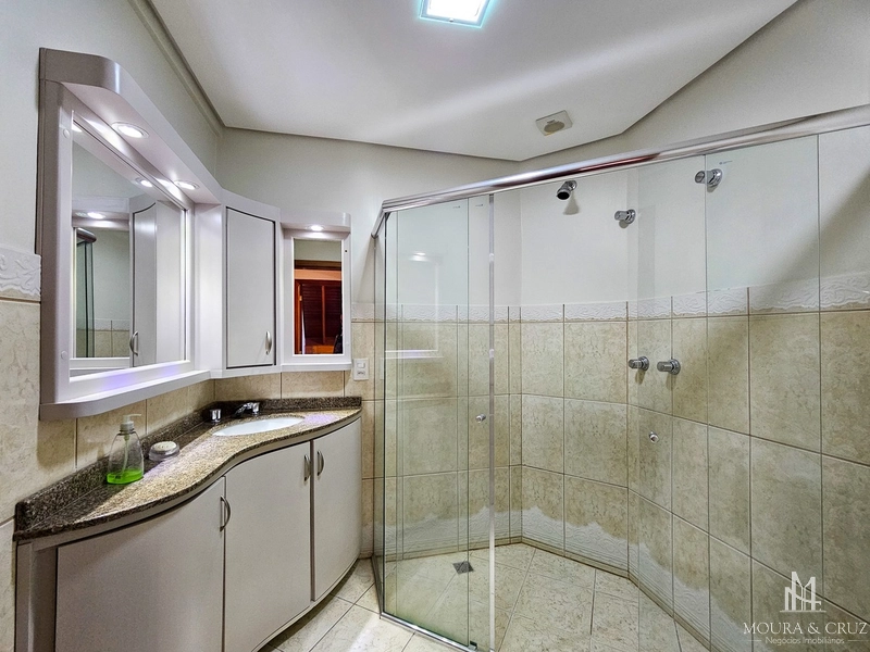 Apartamento 3 quartos mobiliado no Centro de Gramado: 18ª foto da galeria de imagens do imóvel