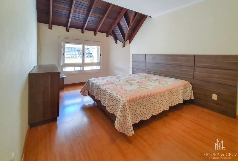 Apartamento duplex 4 quartos mobiliado em Gramado: 18ª foto da galeria de imagens do imóvel
