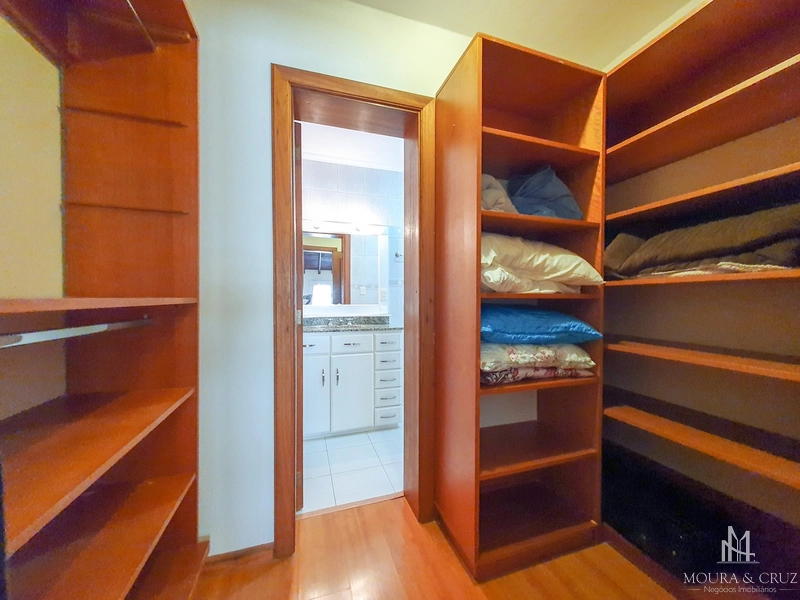 Apartamento duplex 4 quartos mobiliado em Gramado: 20ª foto da galeria de imagens do imóvel