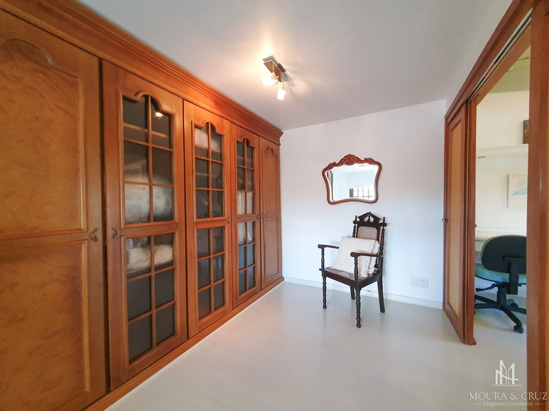 Apartamento Cobertura 5 quartos mobiliado em Gramado: 22ª foto da galeria de imagens do imóvel