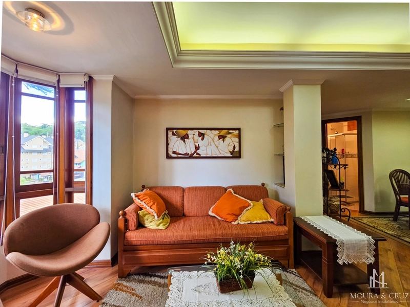 Apartamento Cobertura 3 quartos mobiliado no Centro de Gramado: 2ª foto da galeria de imagens do imóvel