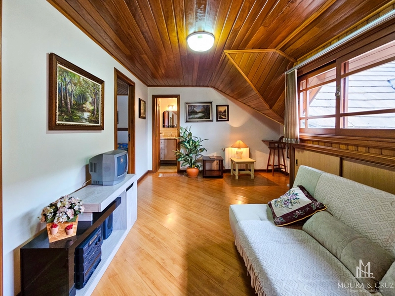 Apartamento Cobertura 3 quartos mobiliado no Centro de Gramado: 11ª foto da galeria de imagens do imóvel