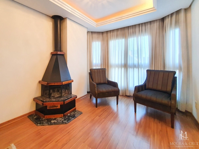 Apartamento Cobertura mobiliado 3 quartos no Centro de Gramado: 4ª foto da galeria de imagens do imóvel