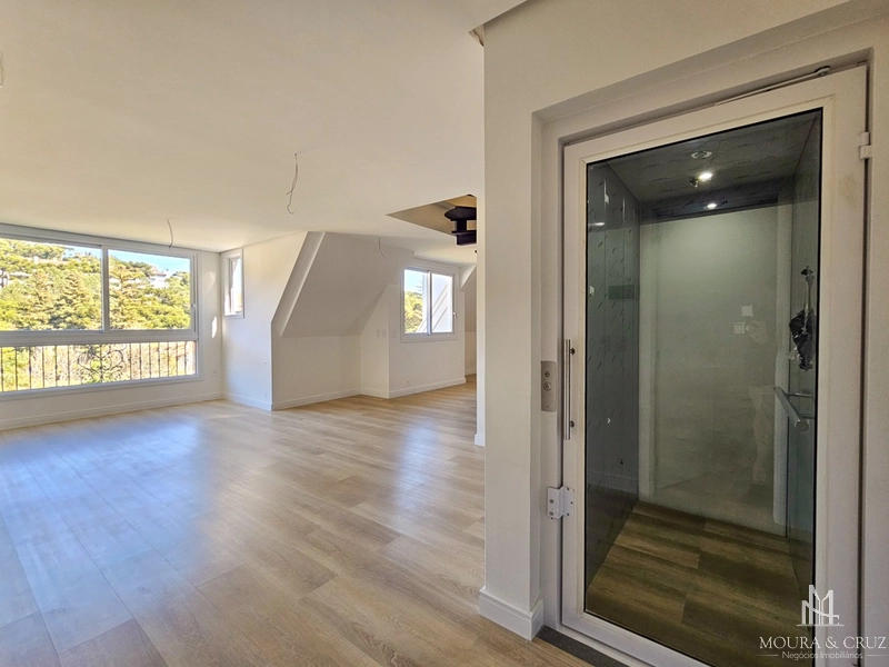 Apartamento cobertura duplex 3 quartos no bairro Planalto em Gramado: 11ª foto da galeria de imagens do imóvel