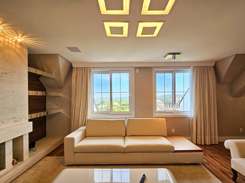 Apartamento mobiliado 3 quartos no Centro de Gramado: 3ª foto da galeria de imagens do imóvel