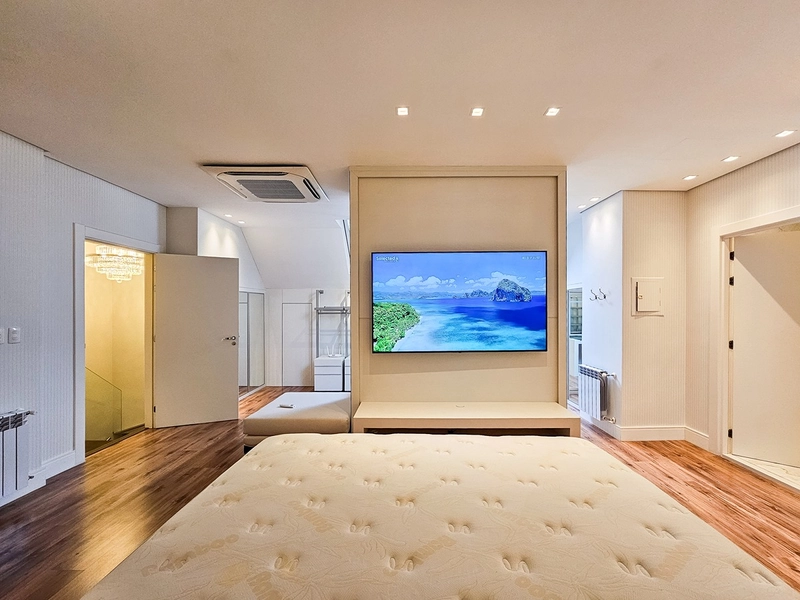 Apartamento mobiliado 3 quartos no Centro de Gramado: 32ª foto da galeria de imagens do imóvel