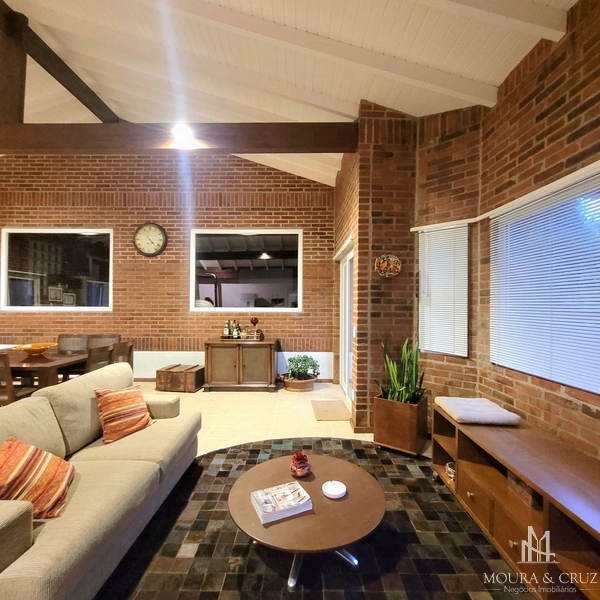 Casa 5 quartos no bairro Planalto em Gramado: 23ª foto da galeria de imagens do imóvel