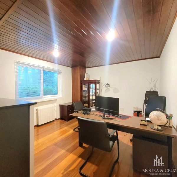 Casa 5 quartos no bairro Planalto em Gramado: 12ª foto da galeria de imagens do imóvel