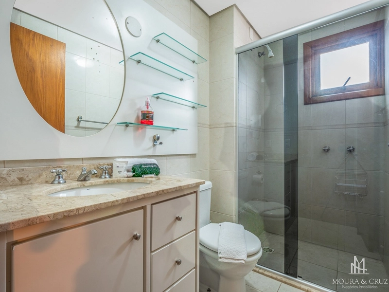 Apartamento cobertura duplex 4 quartos mobiliado no Centro de Gramado: 13ª foto da galeria de imagens do imóvel