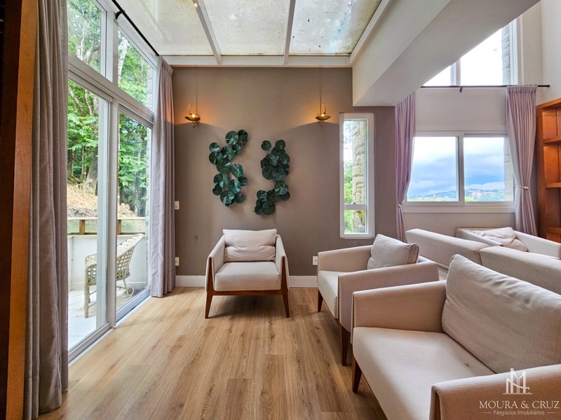 Apartamento 3 quartos mobiliado no Centro de Gramado: 5ª foto da galeria de imagens do imóvel