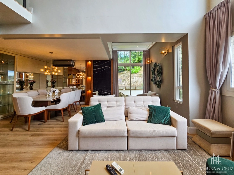 Apartamento 3 quartos mobiliado no Centro de Gramado: 4ª foto da galeria de imagens do imóvel