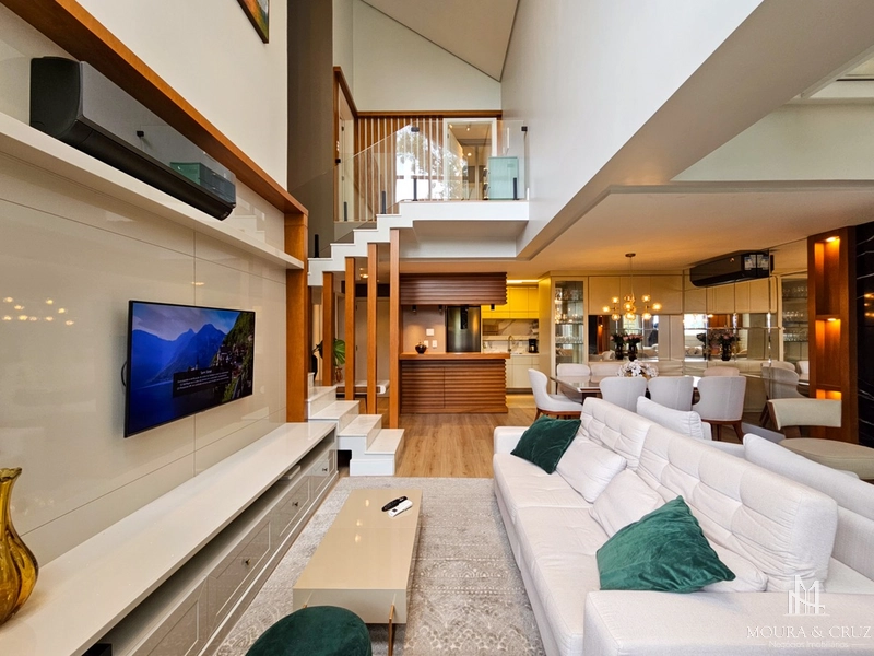 Apartamento 3 quartos mobiliado no Centro de Gramado: 3ª foto da galeria de imagens do imóvel