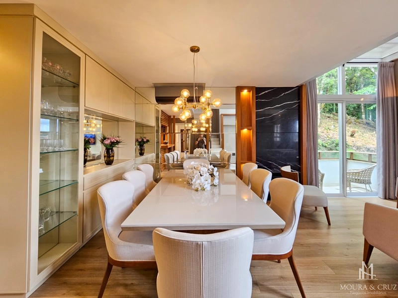 Apartamento 3 quartos mobiliado no Centro de Gramado: 8ª foto da galeria de imagens do imóvel