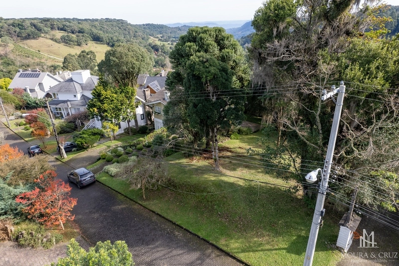 Terreno Condomínio Saint Moritz em Gramado: 1ª foto da galeria de imagens do imóvel