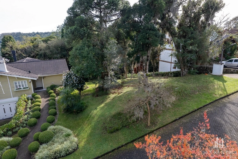 Terreno Condomínio Saint Moritz em Gramado: 3ª foto da galeria de imagens do imóvel