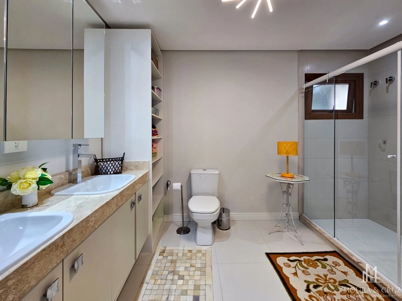 Apartamento 3 quartos mobiliado no Centro de Gramado: 28ª foto da galeria de imagens do imóvel
