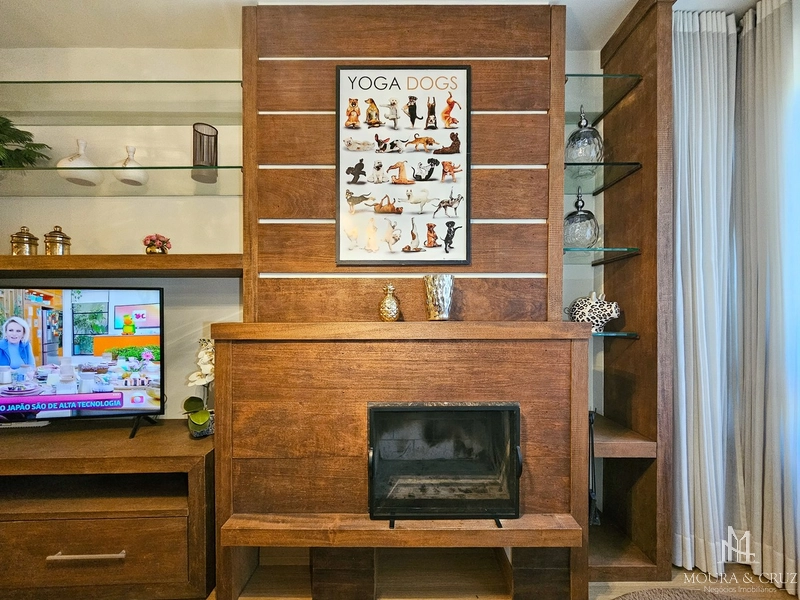 Apartamento 2 quartos mobiliado no Centro de Gramado: 2ª foto da galeria de imagens do imóvel