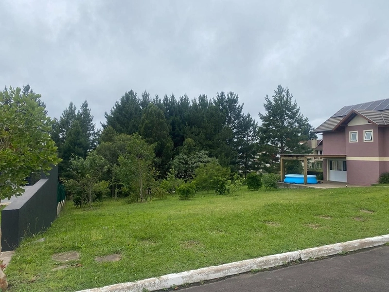 Terreno no Morada da Serra em Gramado: 2ª foto da galeria de imagens do imóvel