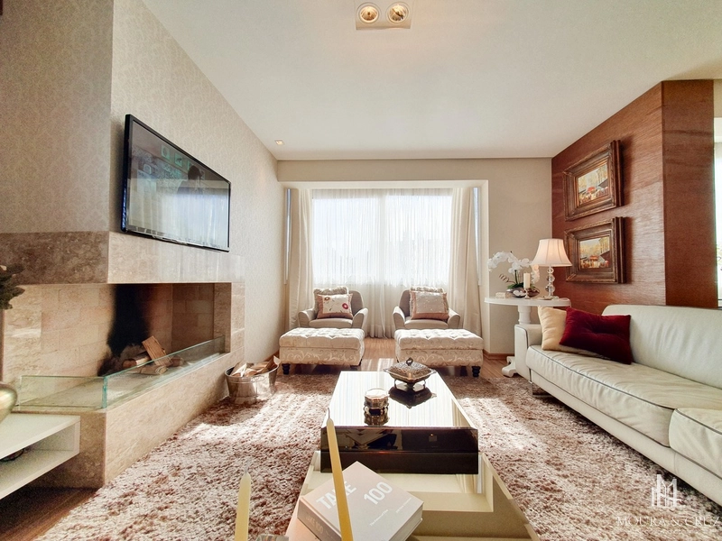 Apartamento Cobertura duplex 4 quartos no Centro de Gramado: 3ª foto da galeria de imagens do imóvel