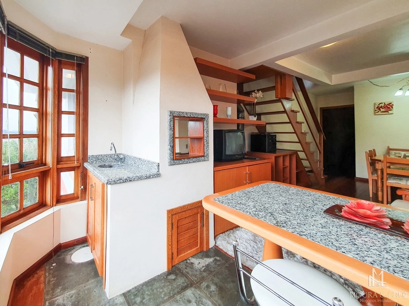 Apartamento Cobertura mobiliado 3 quartos no Centro de Gramado: 4ª foto da galeria de imagens do imóvel