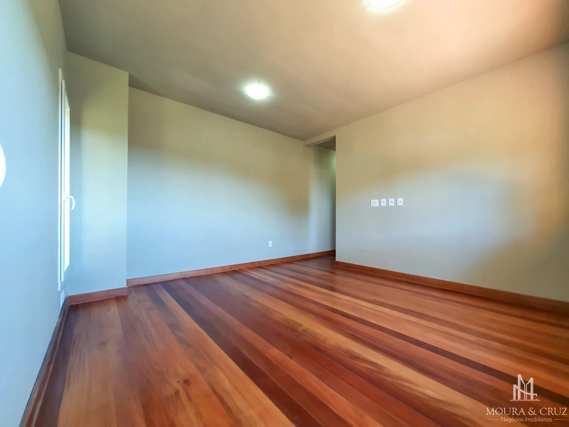Casa 4 quartos no Condomínio Reserva da Serra em Canela: 17ª foto da galeria de imagens do imóvel