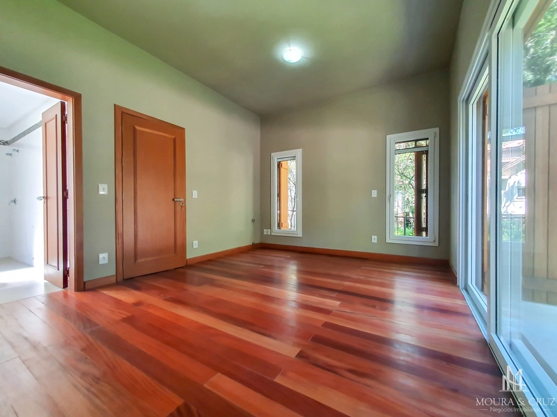 Casa 4 quartos no Condomínio Reserva da Serra em Canela: 11ª foto da galeria de imagens do imóvel