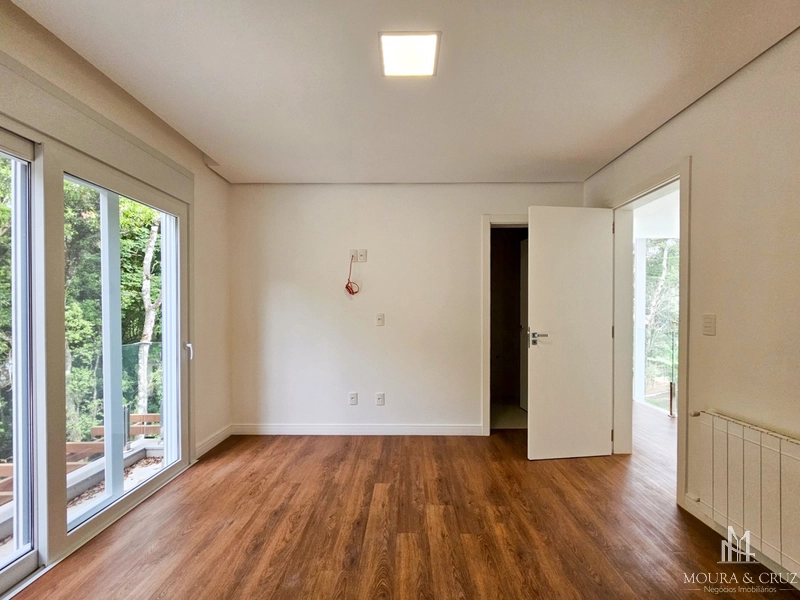 Casa 4 quartos no Condomínio Vila Nova de Gaia em Gramado: 25ª foto da galeria de imagens do imóvel