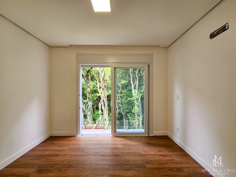 Casa 4 quartos no Condomínio Vila Nova de Gaia em Gramado: 27ª foto da galeria de imagens do imóvel