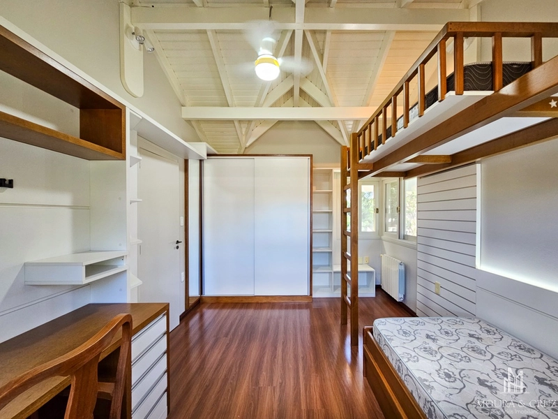 Casa 4 quartos mobiliada no Planalto em Gramado: 32ª foto da galeria de imagens do imóvel