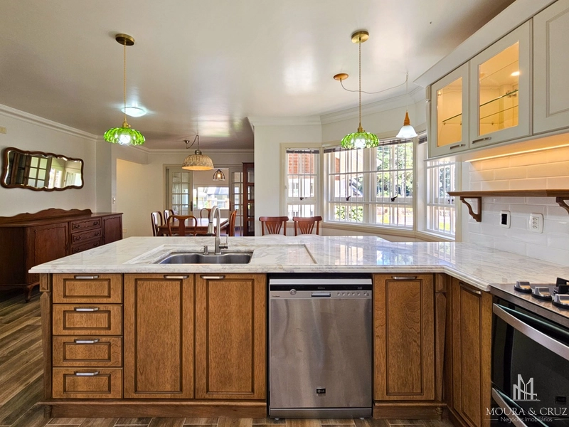 Casa 4 quartos mobiliada no Planalto em Gramado: 13ª foto da galeria de imagens do imóvel