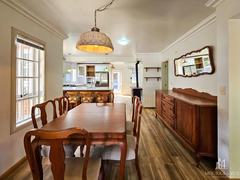 Casa 4 quartos mobiliada no Planalto em Gramado: 8ª foto da galeria de imagens do imóvel