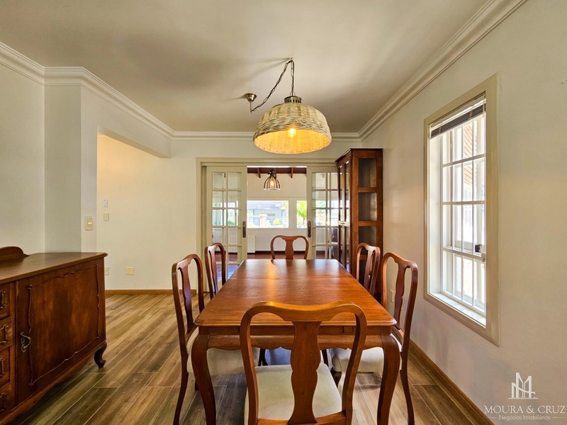 Casa 4 quartos mobiliada no Planalto em Gramado: 9ª foto da galeria de imagens do imóvel