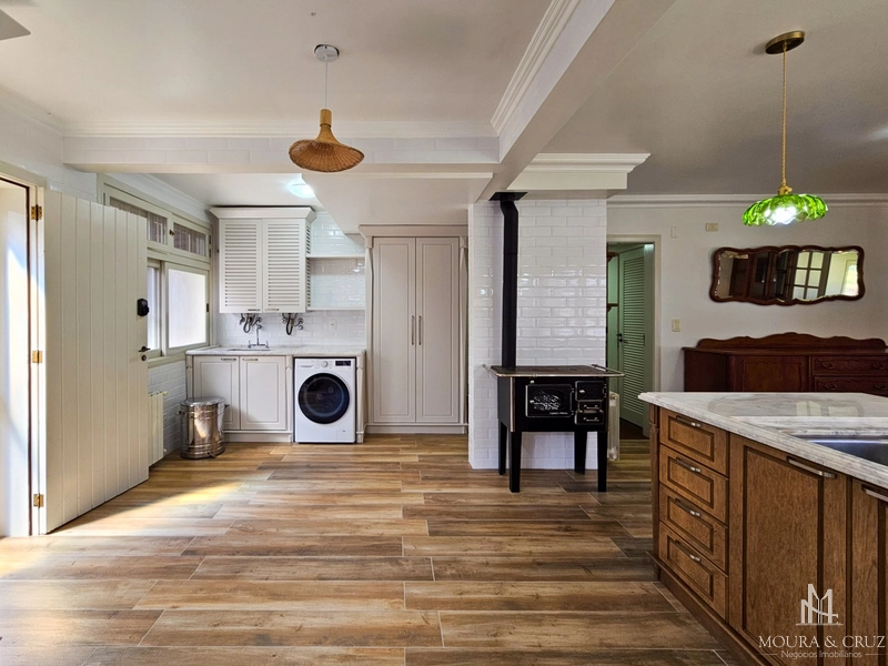 Casa 4 quartos mobiliada no Planalto em Gramado: 16ª foto da galeria de imagens do imóvel