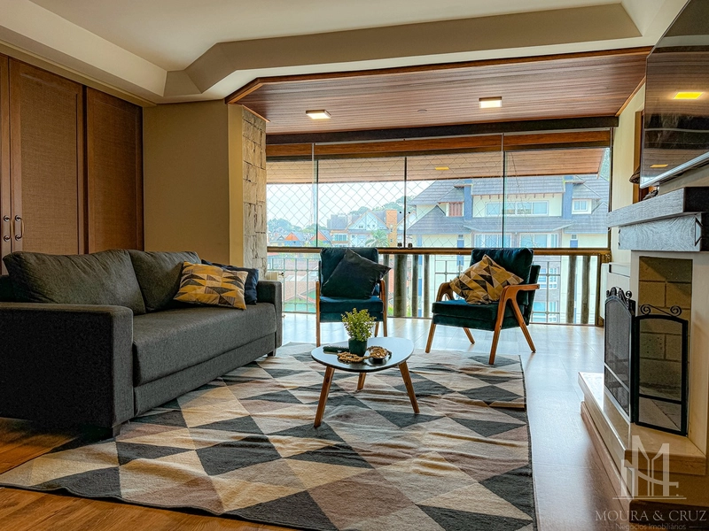 Apartamento Cobertura 4 quartos mobiliado no Centro de Gramado: 3ª foto da galeria de imagens do imóvel