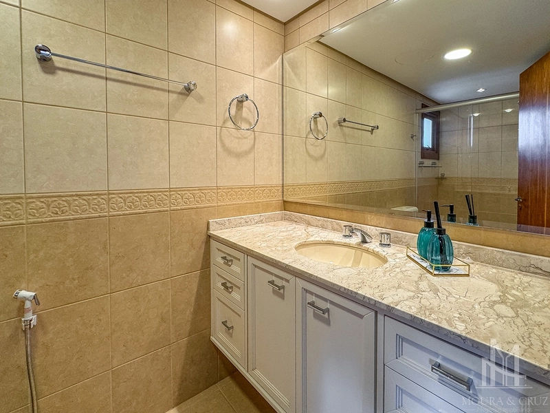 Apartamento Cobertura 4 quartos mobiliado no Centro de Gramado: 17ª foto da galeria de imagens do imóvel