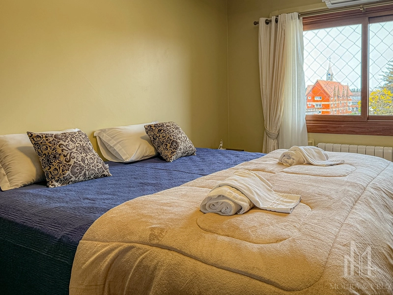 Apartamento Cobertura 4 quartos mobiliado no Centro de Gramado: 12ª foto da galeria de imagens do imóvel