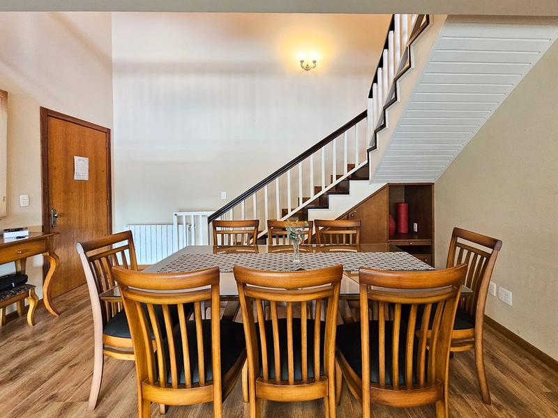 Apartamento Cobertura 4 quartos mobiliado no Centro de Gramado: 5ª foto da galeria de imagens do imóvel