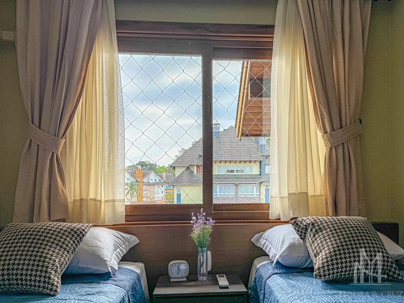 Apartamento Cobertura 4 quartos mobiliado no Centro de Gramado: 20ª foto da galeria de imagens do imóvel