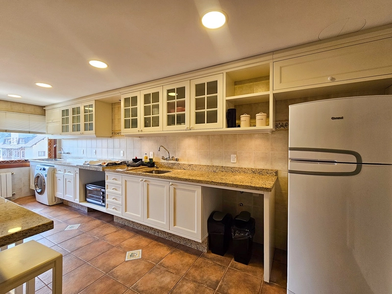 Apartamento Cobertura 4 quartos mobiliado no Centro de Gramado: 7ª foto da galeria de imagens do imóvel