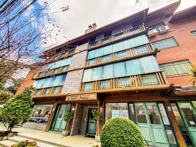 Apartamento Cobertura 4 quartos mobiliado no Centro de Gramado: 32ª foto da galeria de imagens do imóvel