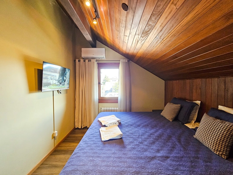 Apartamento Cobertura 4 quartos mobiliado no Centro de Gramado: 15ª foto da galeria de imagens do imóvel