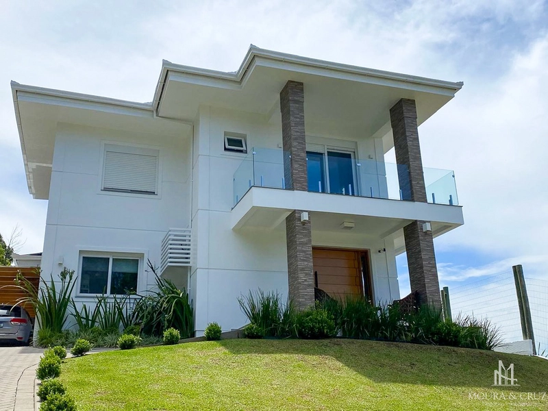 Casa 3 quartos mobiliada no Vale das Colinas em Gramado: 1ª foto da galeria de imagens do imóvel