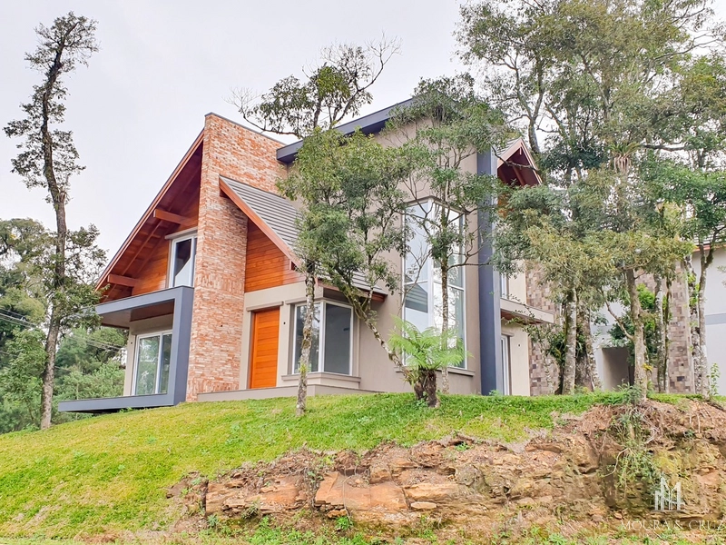 Casa 3 quartos no Vivendas do Arvoredo em Gramado: 1ª foto da galeria de imagens do imóvel