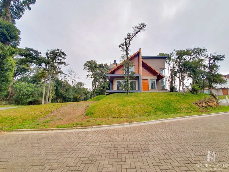 Casa 3 quartos no Vivendas do Arvoredo em Gramado: 2ª foto da galeria de imagens do imóvel