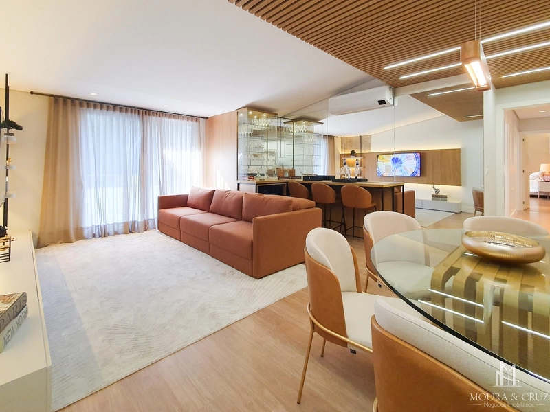 Apartamento cobertura 3 quartos mobiliado no Centro de Gramado: 1ª foto da galeria de imagens do imóvel